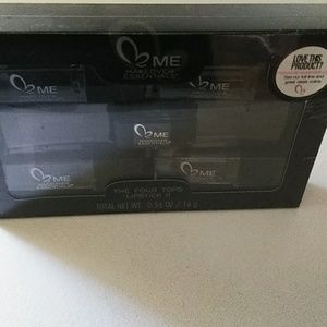 New Never Open Lipsticks from MakeOver Essential